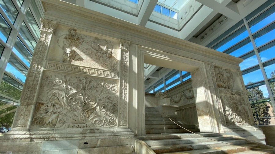Religione, politica e propaganda in età augustea: l'Ara Pacis