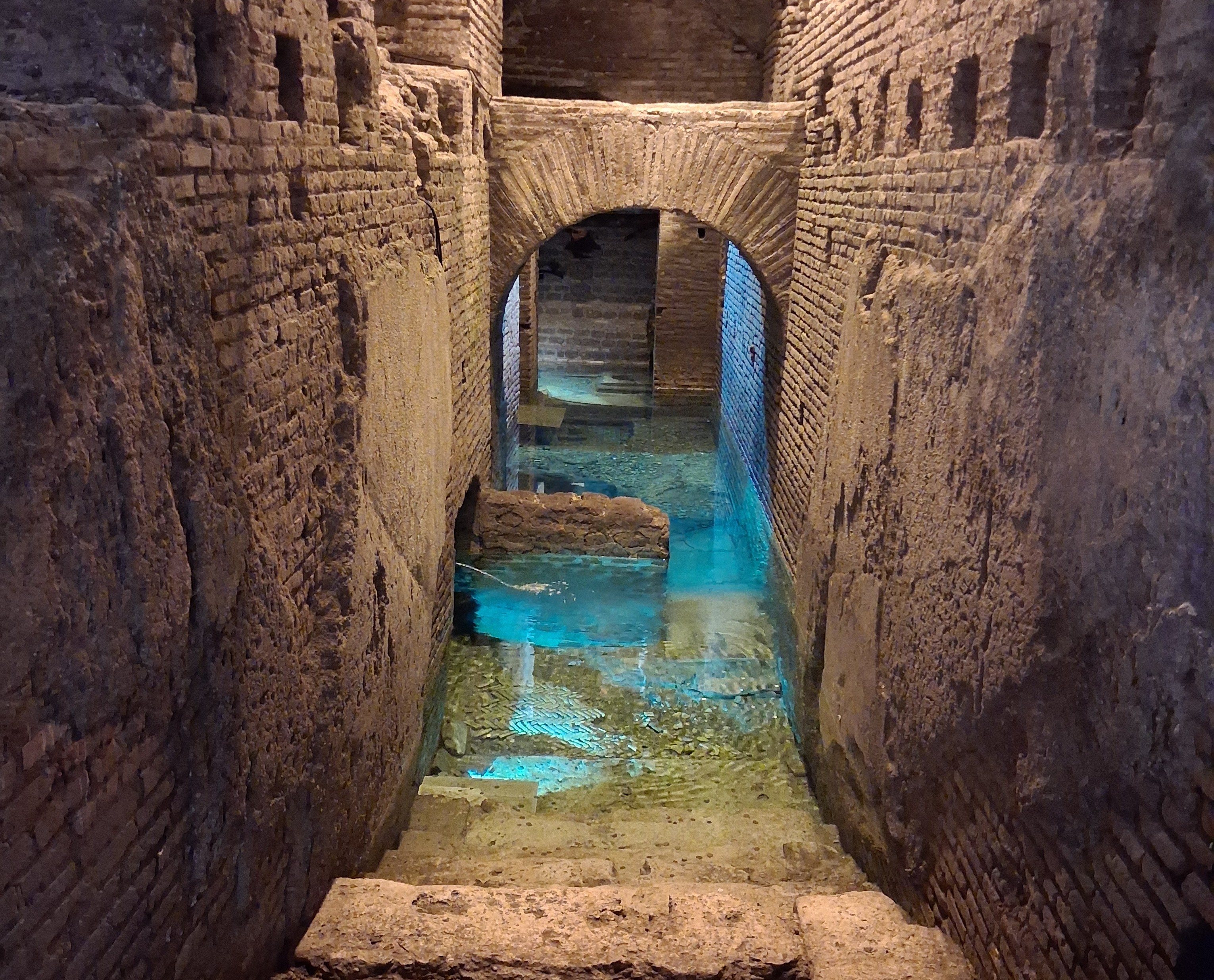 Viaggio nel Vicus Caprarius. La Città sotterranea dell’Acqua